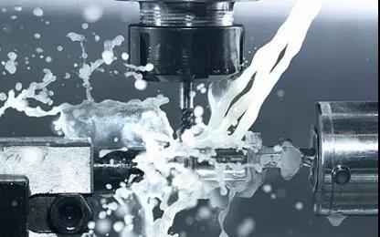 【巨高機床】切削液:機床加工中的重要角色(圖2) 【巨高機床】切削液:機床加工中的重要角色(圖2)